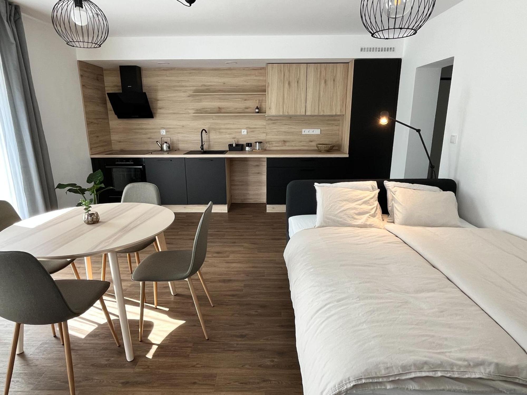 Sanky Apartmany Liberec Exterior foto